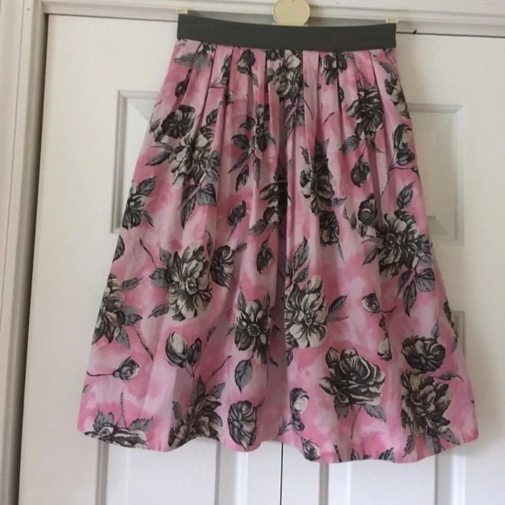 Anthropologie Odille pink grey floral skirt Sz 0 - Picture 2 of 8